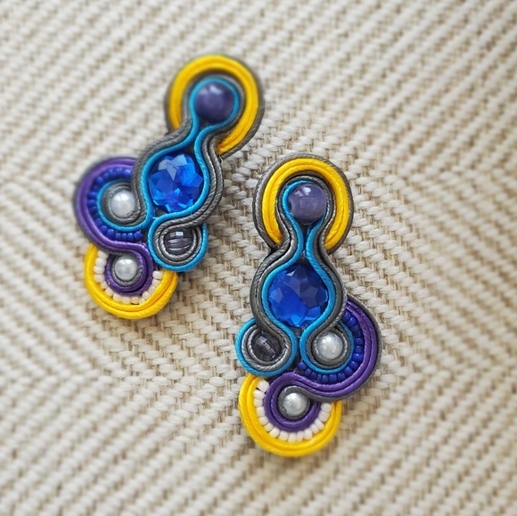 Unique Hand Made Earings - Picture 2 of 3